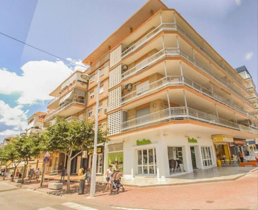 Apartamento, Estudio En La Playa Playa de Gandia Екстериор снимка